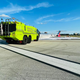 Imagen para el artículo titulado Con maletas y grabando: la caótica evacuación de un avión envuelto en llamas en Miami